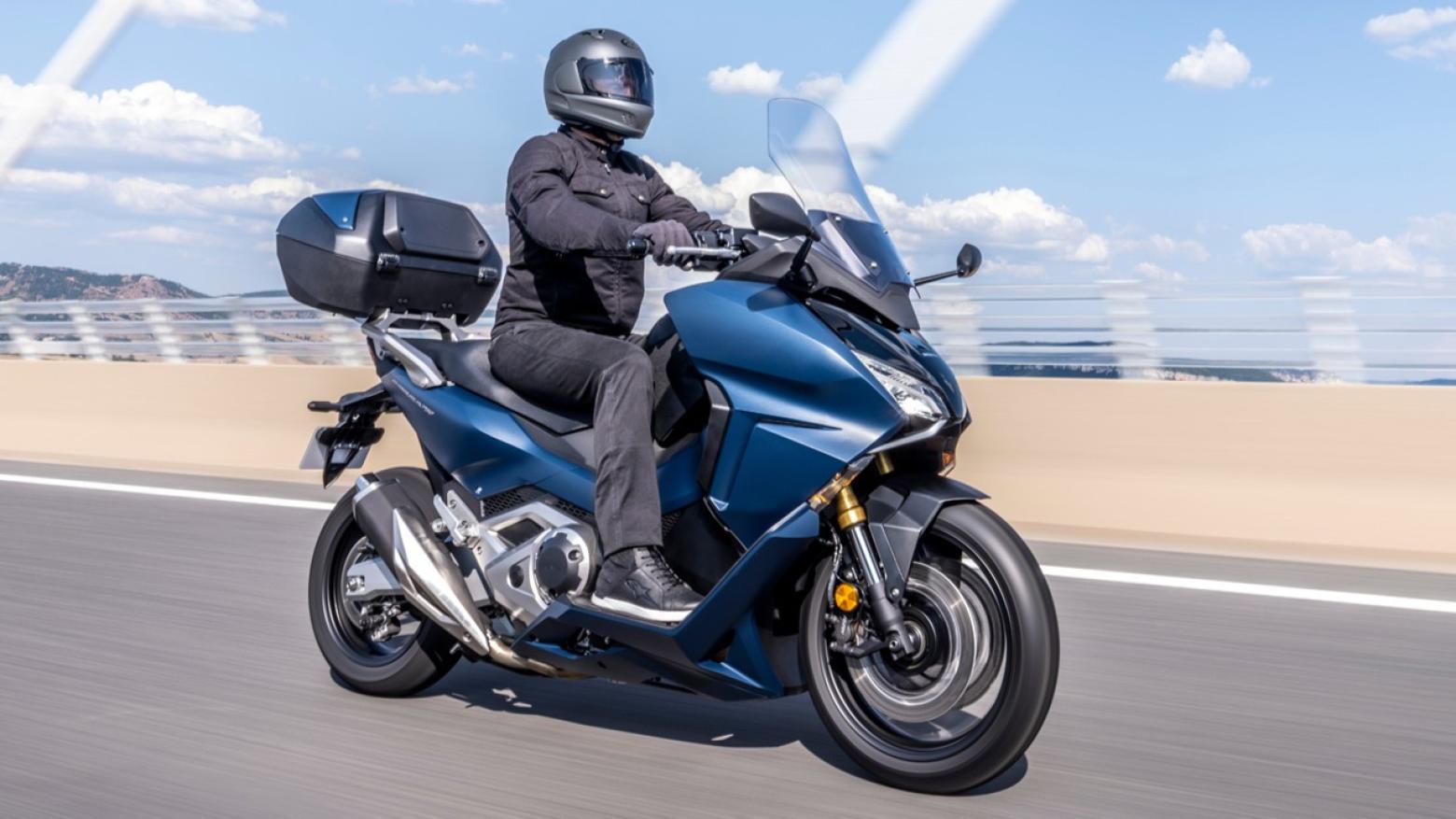 Honda Forza 750 - 58.5hp, 69Nm tork, 220 km/h en yüksek hız