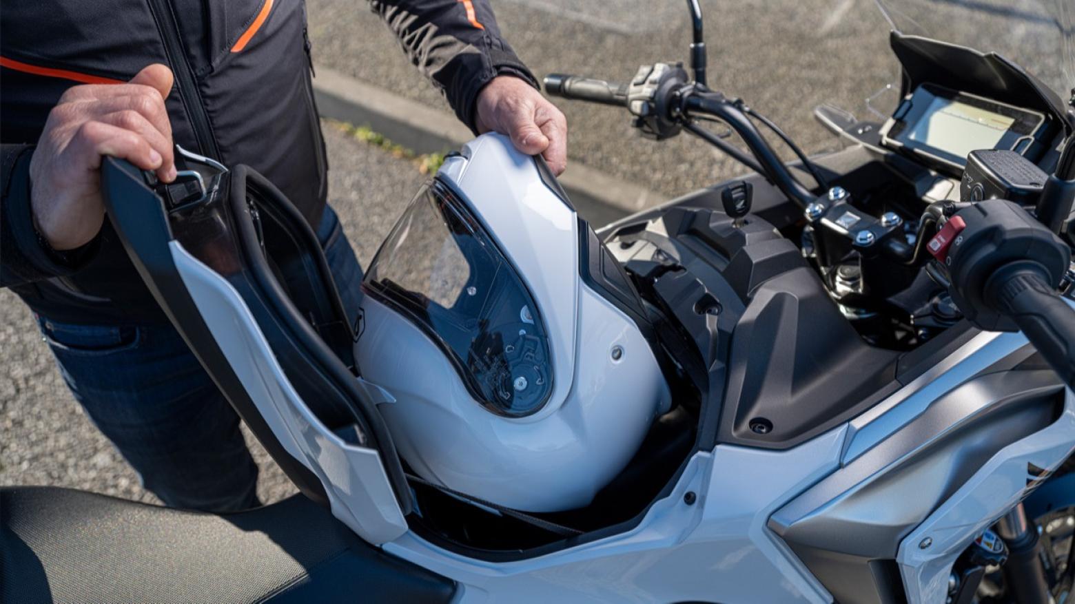 Honda NC750X - 58.5hp, 69Nm tork, 200 km/h en yüksek hız