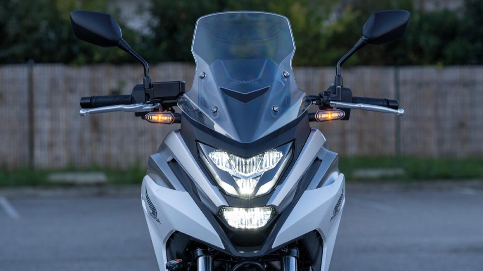 Honda NC750X - 58.5hp, 69Nm tork, 200 km/h en yüksek hız