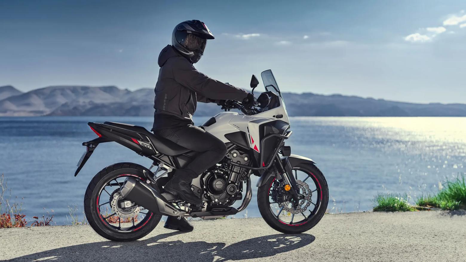 Honda NX500 - 47hp, 43Nm tork, 185 km/h en yüksek hız