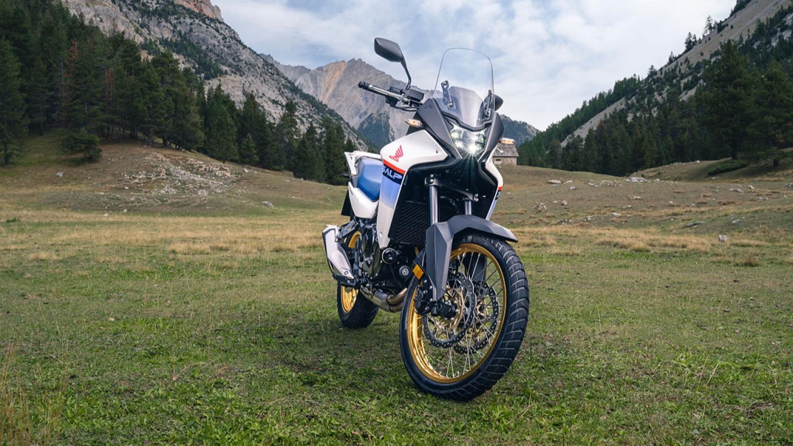 Honda Transalp XL750 - 92hp, 75Nm tork, 203 km/h en yüksek hız