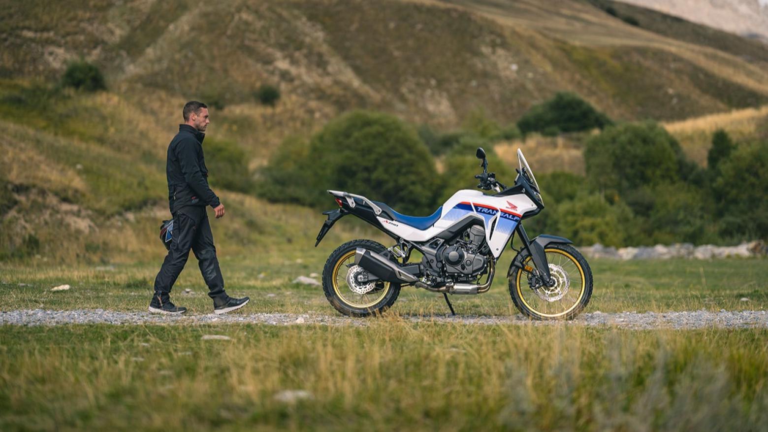 Honda Transalp XL750 - 92hp, 75Nm tork, 203 km/h en yüksek hız
