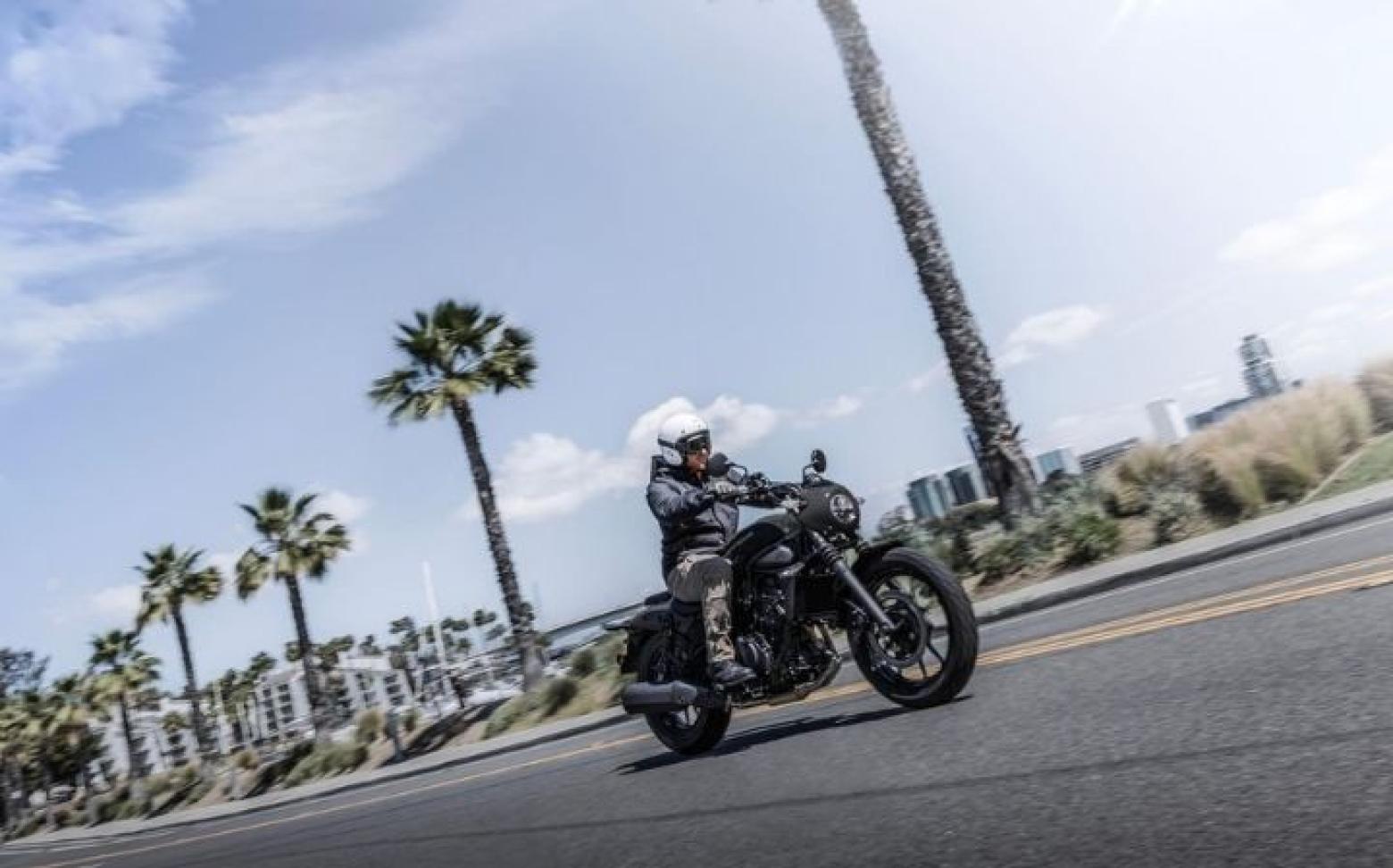 Kawasaki Eliminator 500 SE - 45.4hp, 42.6Nm tork, 174 km/h en yüksek hız