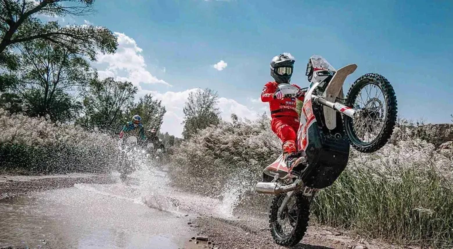 Kove 450-Rally - 51hp, 40Nm tork, 190 km/h en yüksek hız