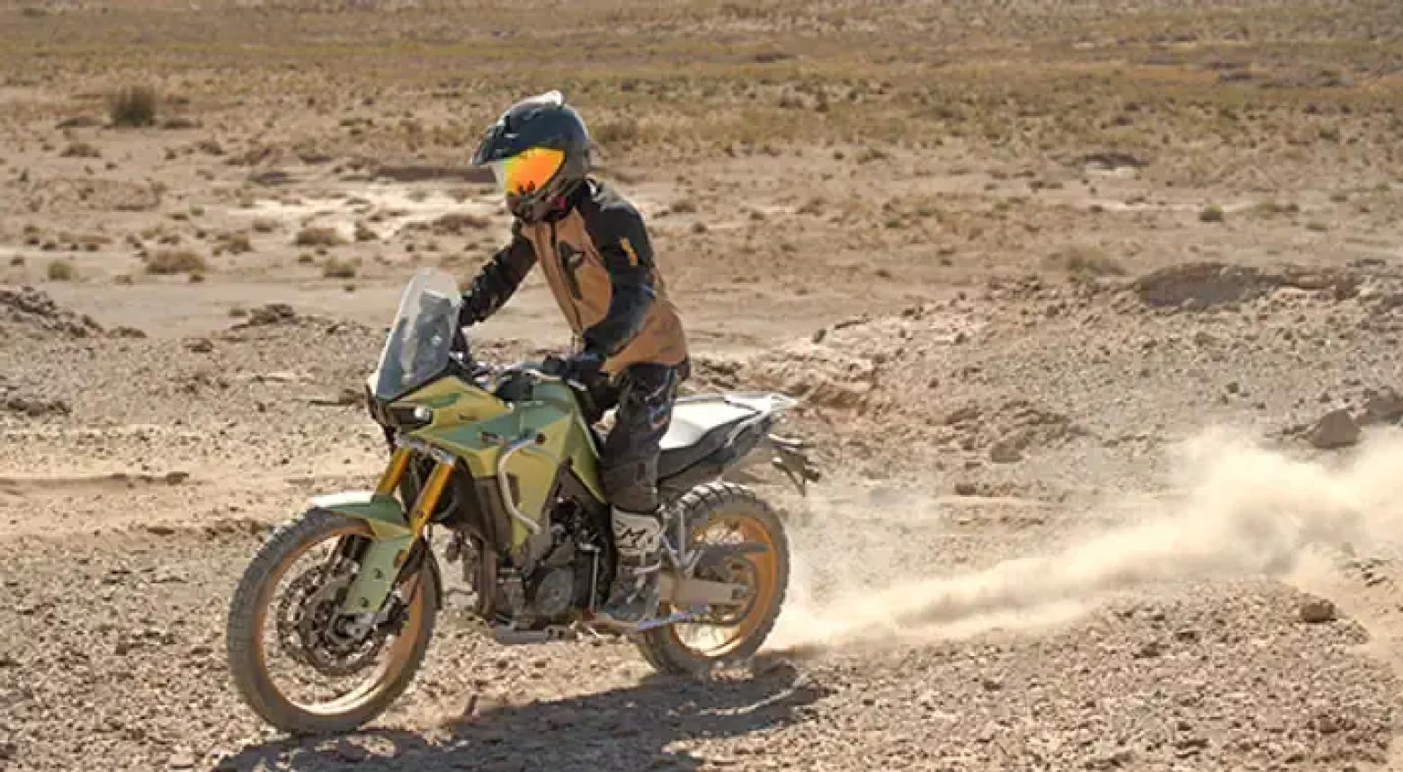 Kove 800-X - 95.2hp, 80Nm tork, 230 km/h en yüksek hız