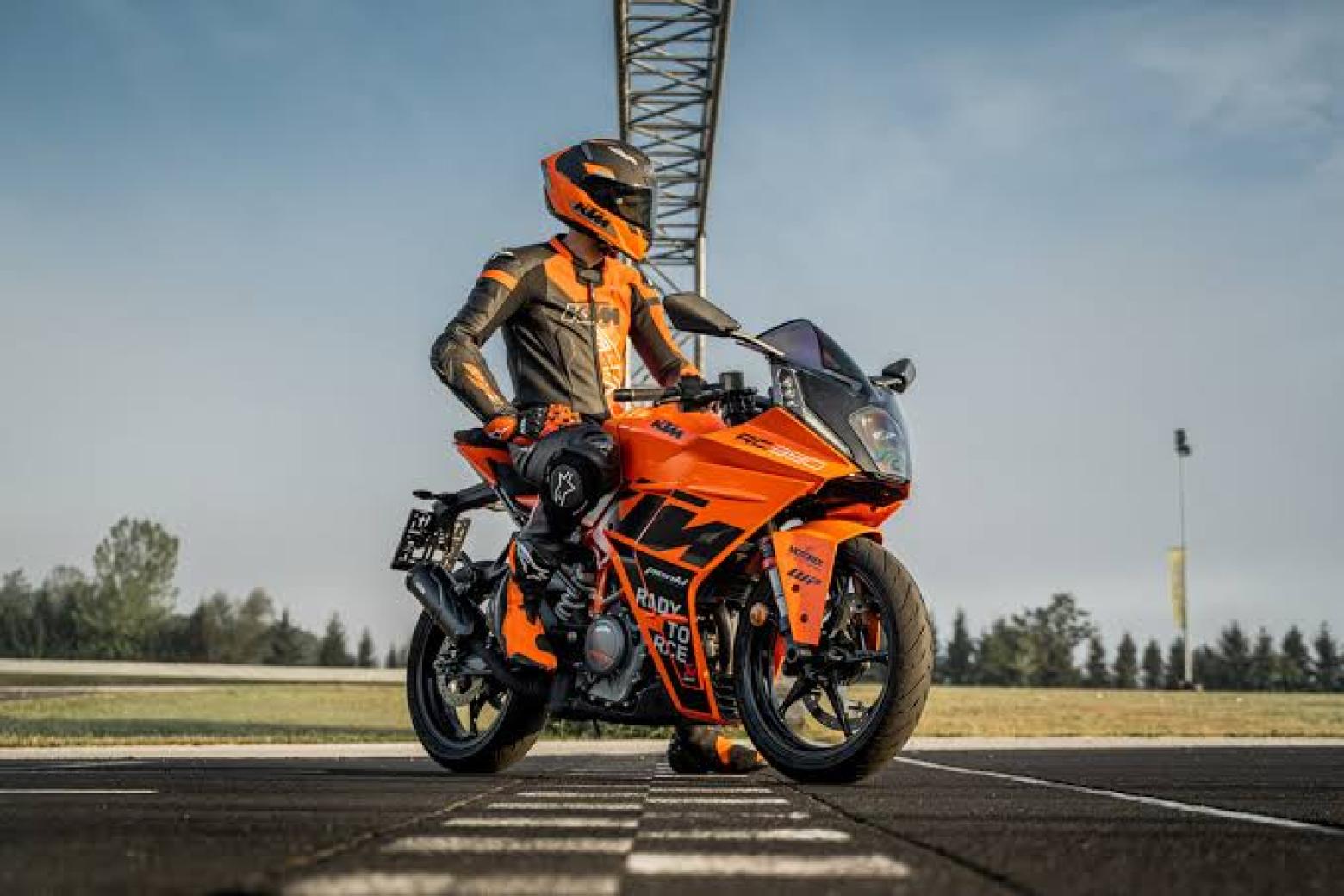 KTM RC 390 - 44hp, 35Nm tork, 167 km/h en yüksek hız