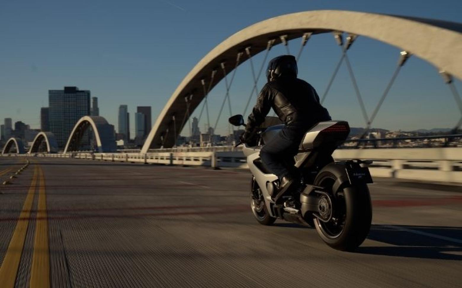 Norton MANX R 1200 - 206hp, 130Nm tork, 300 km/h en yüksek hız