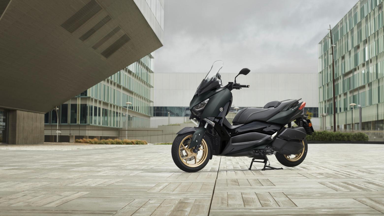 Yamaha 2022 XMAX 250 Tech MAX - 22.5hp, 24.3Nm tork, 158 km/h en yüksek hız