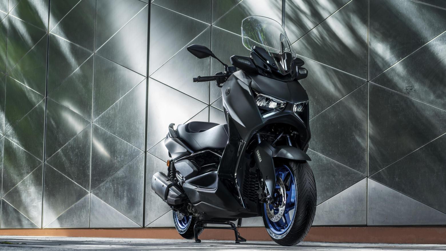 Yamaha  XMAX 250 - 22.5hp, 24.3Nm tork, 158 km/h en yüksek hız