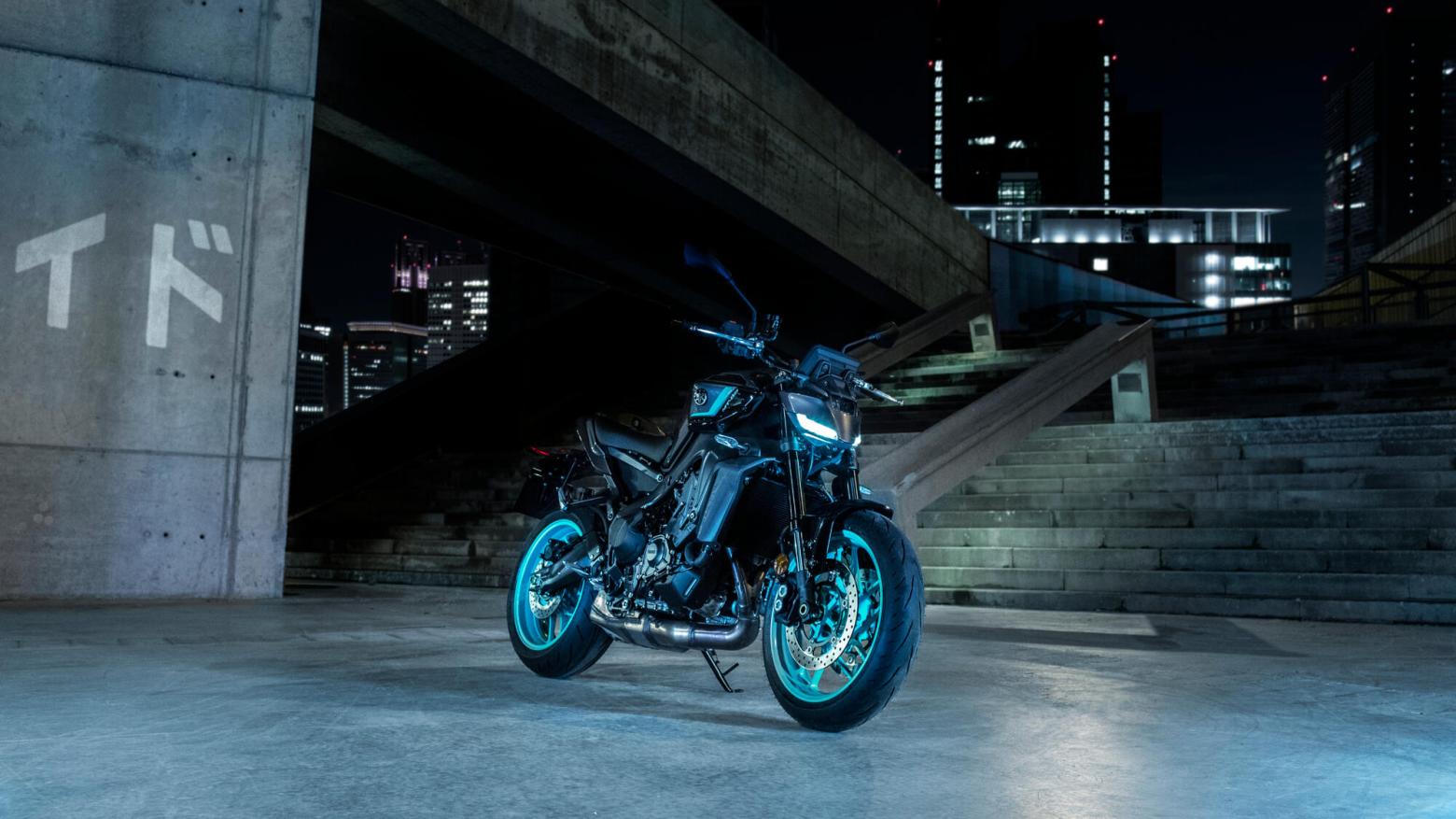YAMAHA MT-09 - 117.3hp, 93Nm tork, 270 km/h en yüksek hız