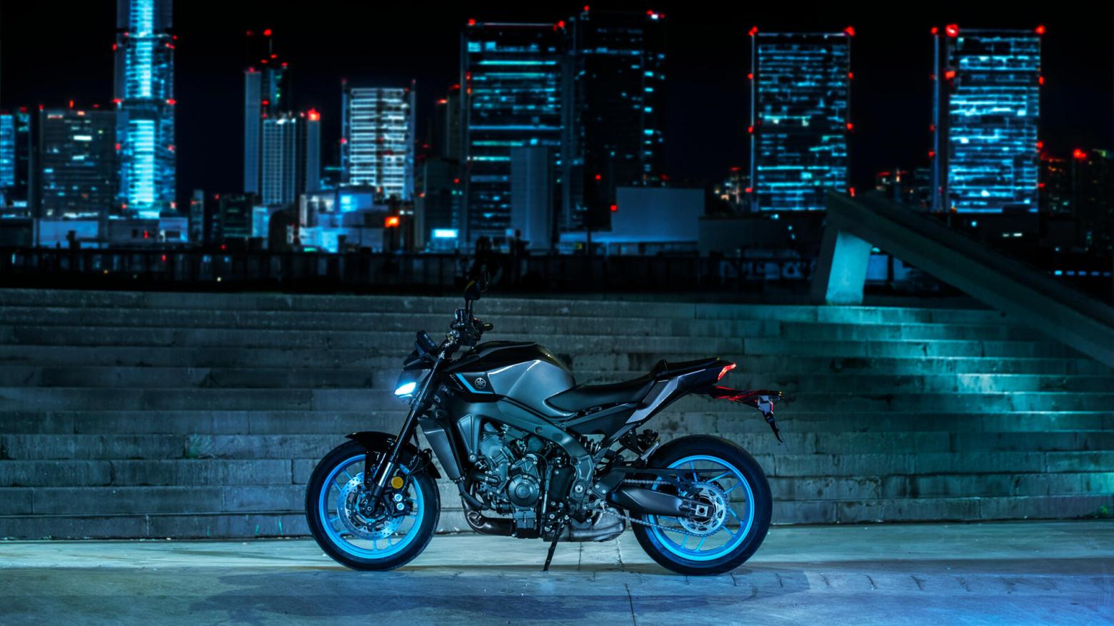 YAMAHA MT-09 - 117.3hp, 93Nm tork, 270 km/h en yüksek hız