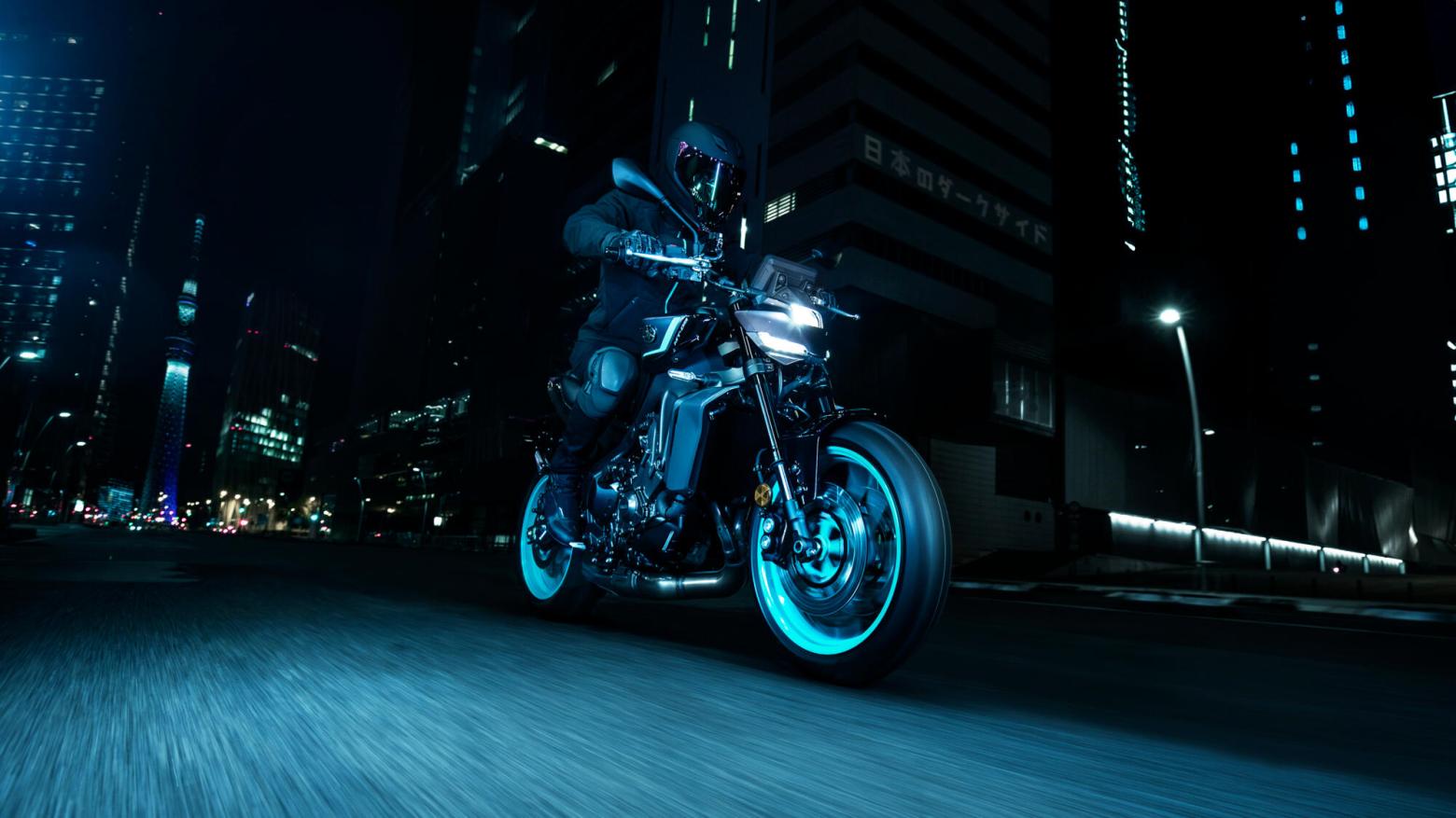 YAMAHA MT-09 - 117.3hp, 93Nm tork, 270 km/h en yüksek hız