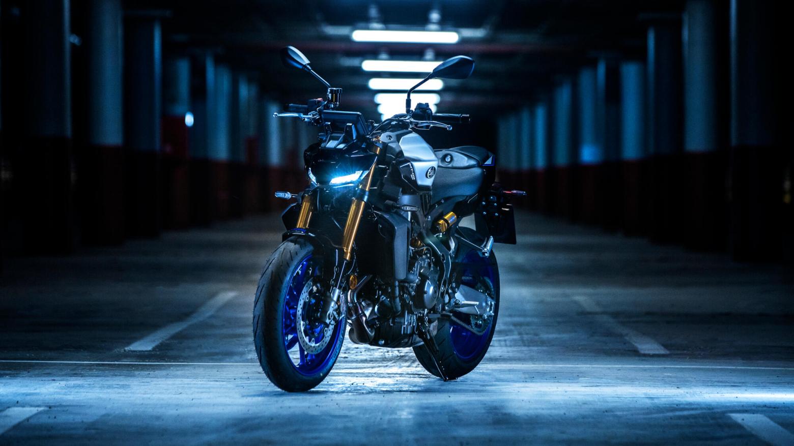 YAMAHA MT-09 SP - 119hp, 93Nm tork, 250 km/h en yüksek hız