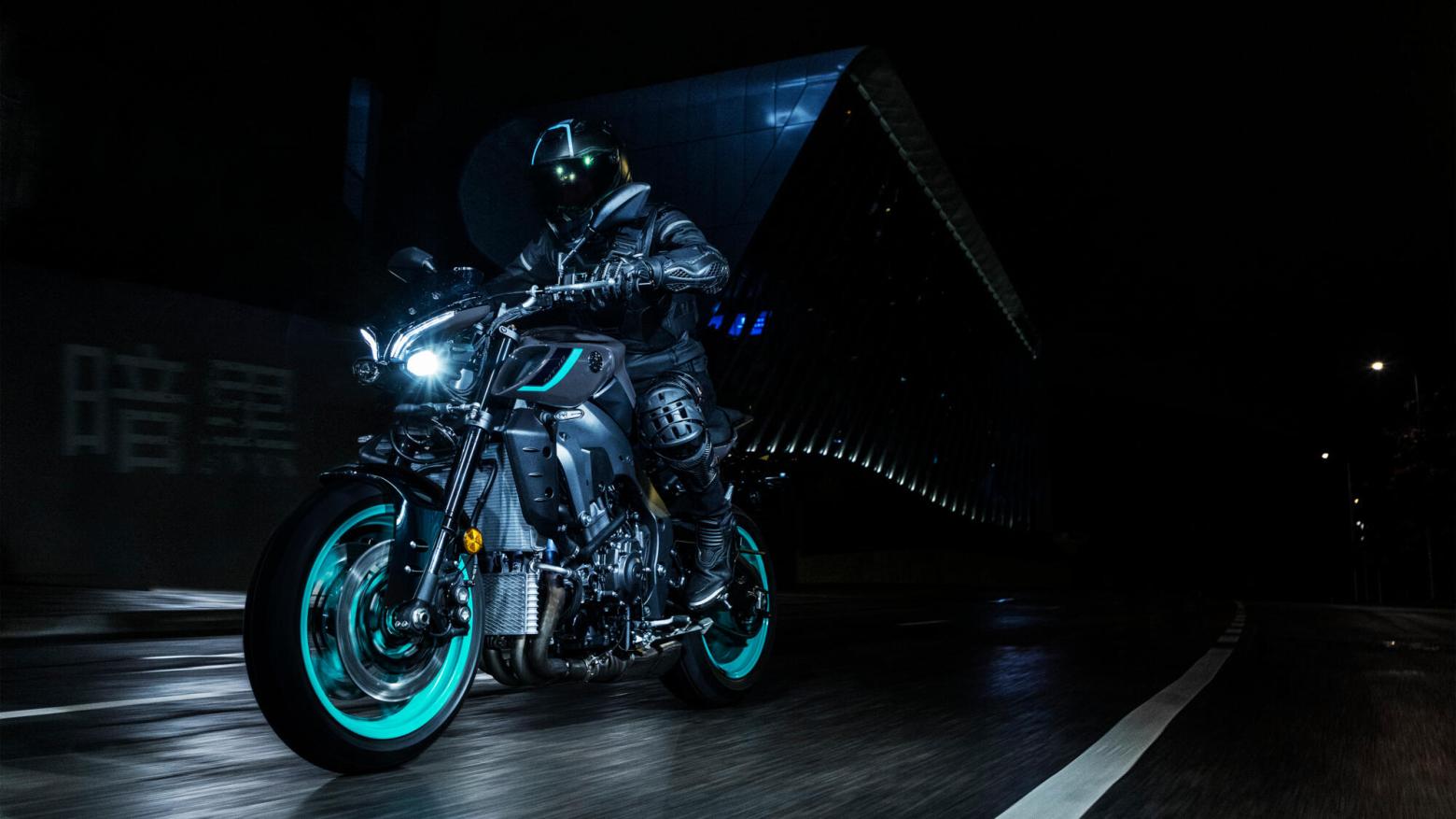 YAMAHA MT-10 - 163.6hp, 112Nm tork, 300 km/h en yüksek hız