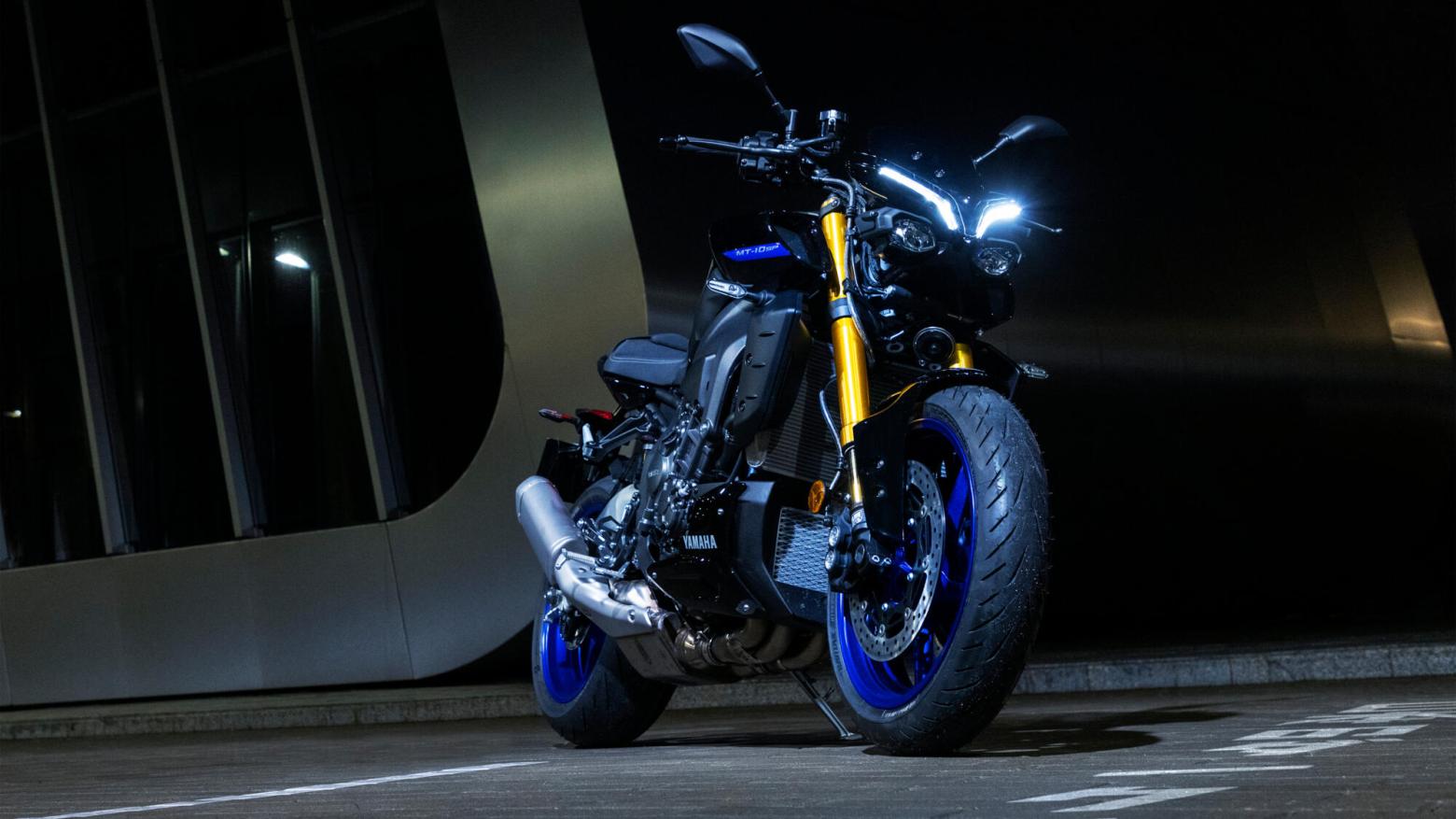 YAMAHA MT-10 SP - 163.6hp, 112Nm tork, 300 km/h en yüksek hız