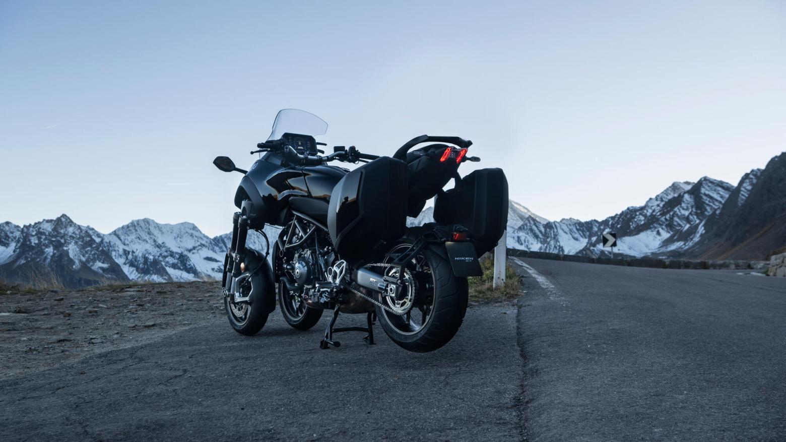 Yamaha Niken GT - 115hp, 90.7Nm tork, 240 km/h en yüksek hız