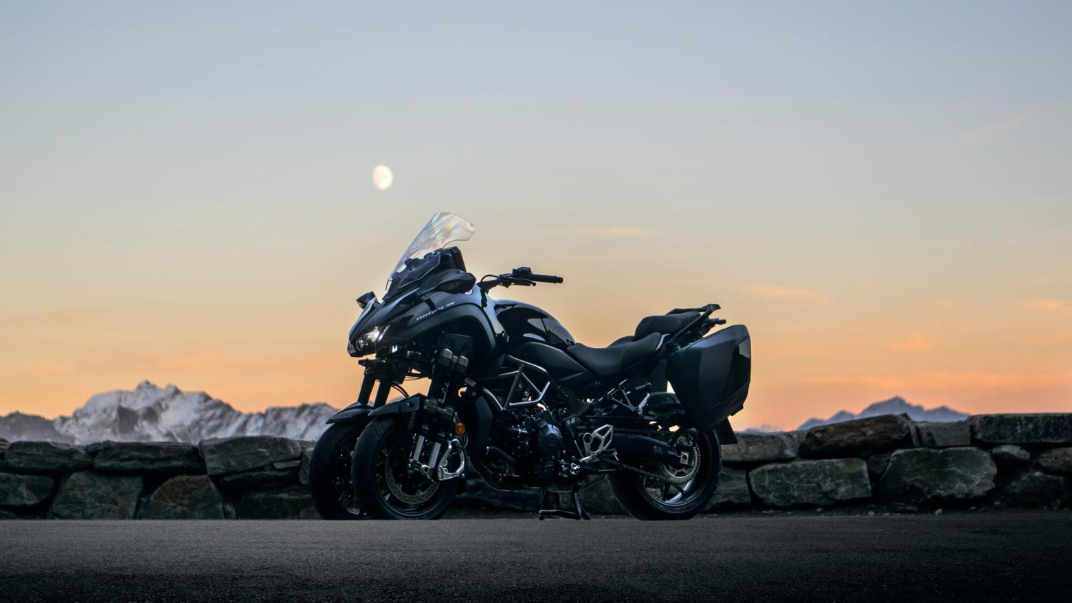 Yamaha Niken GT - 115hp, 90.7Nm tork, 240 km/h en yüksek hız