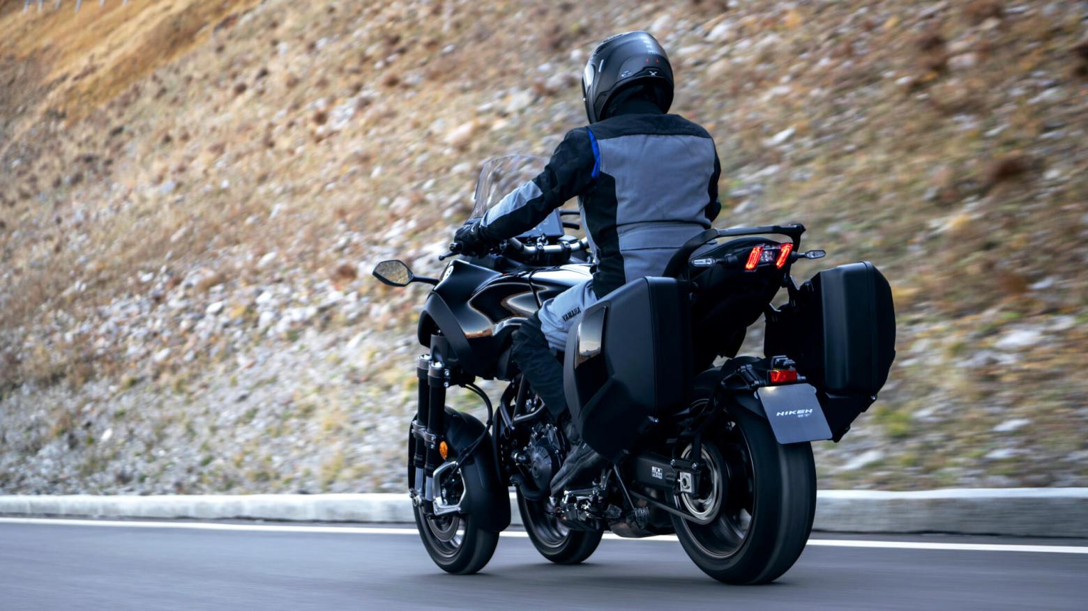 Yamaha Niken GT - 115hp, 90.7Nm tork, 240 km/h en yüksek hız