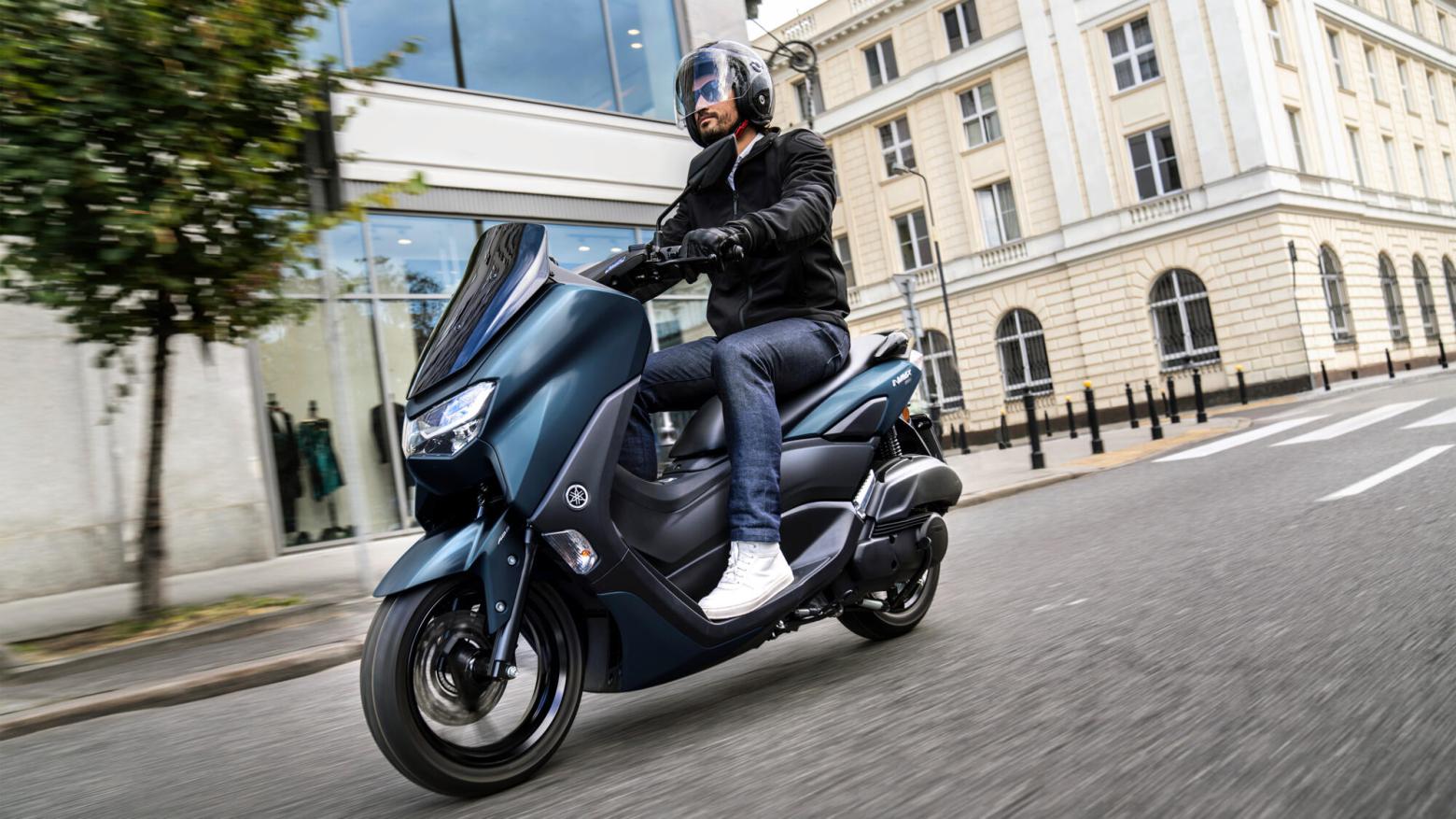 Yamaha NMAX 155 - 15.1hp, 14Nm tork, 130 km/h en yüksek hız