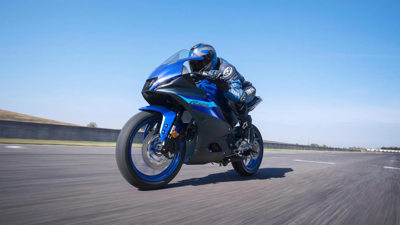 YAMAHA R125 - 15hp, 11.5Nm tork, 135 km/h en yüksek hız