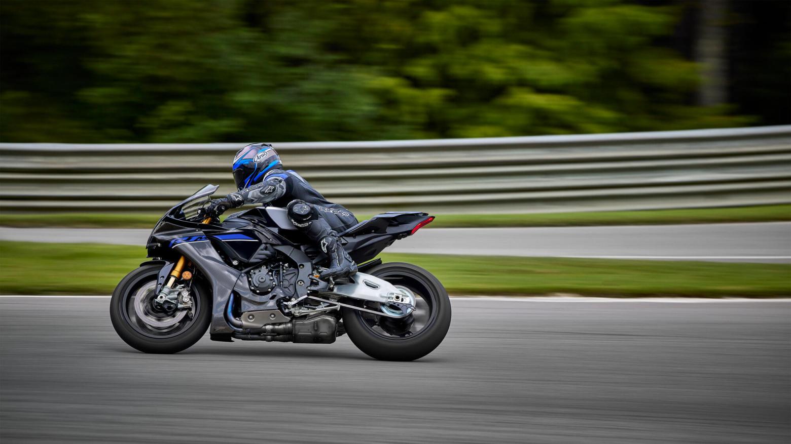 Yamaha R1M - 200hp, 113.3Nm tork, 350 km/h en yüksek hız