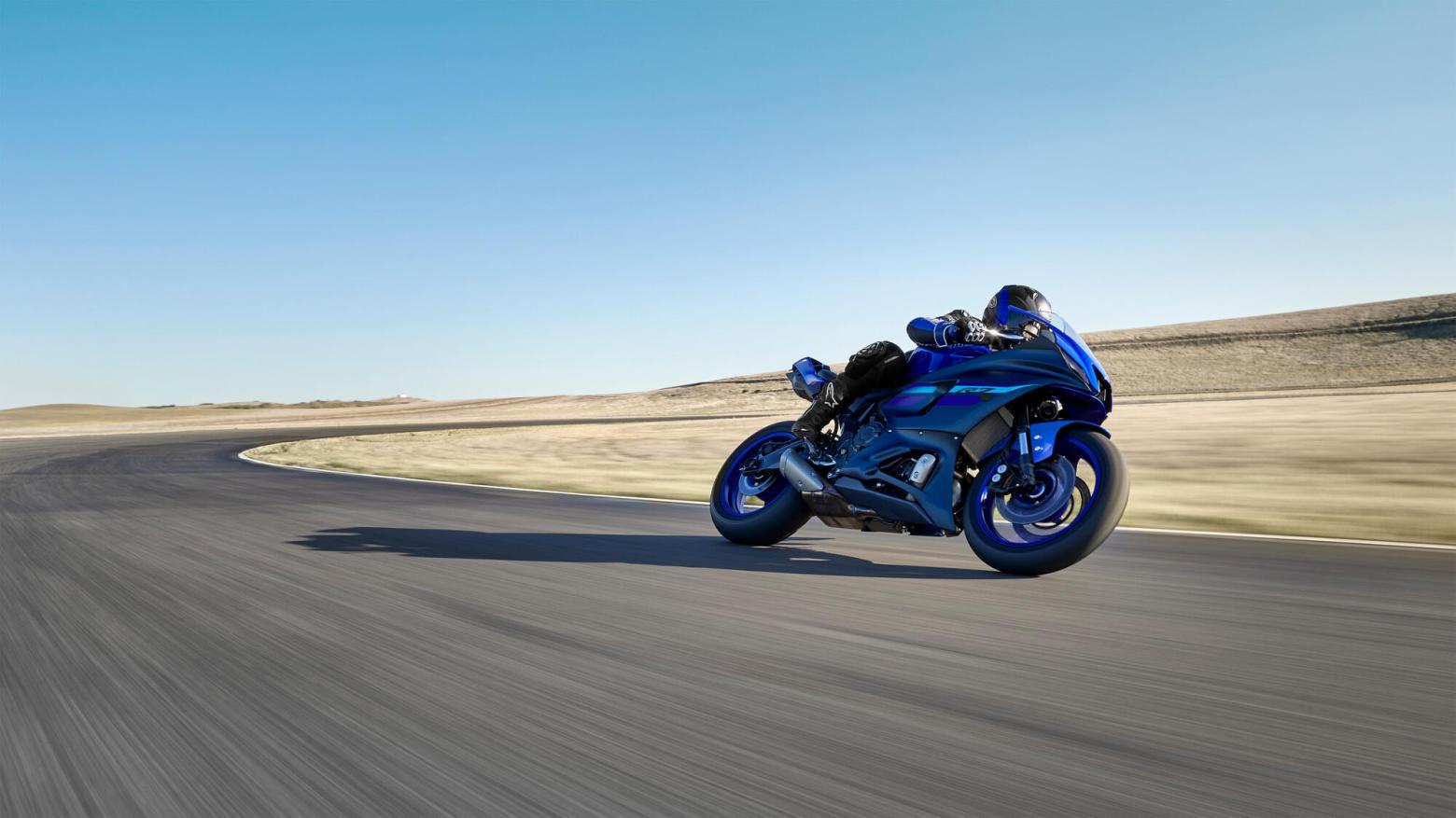 Yamaha R7 - 72.4hp, 67Nm tork, 235 km/h en yüksek hız