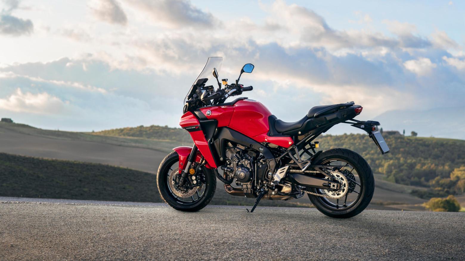 Yamaha Tracer 9 GT - 119hp, 93Nm tork, 240 km/h en yüksek hız