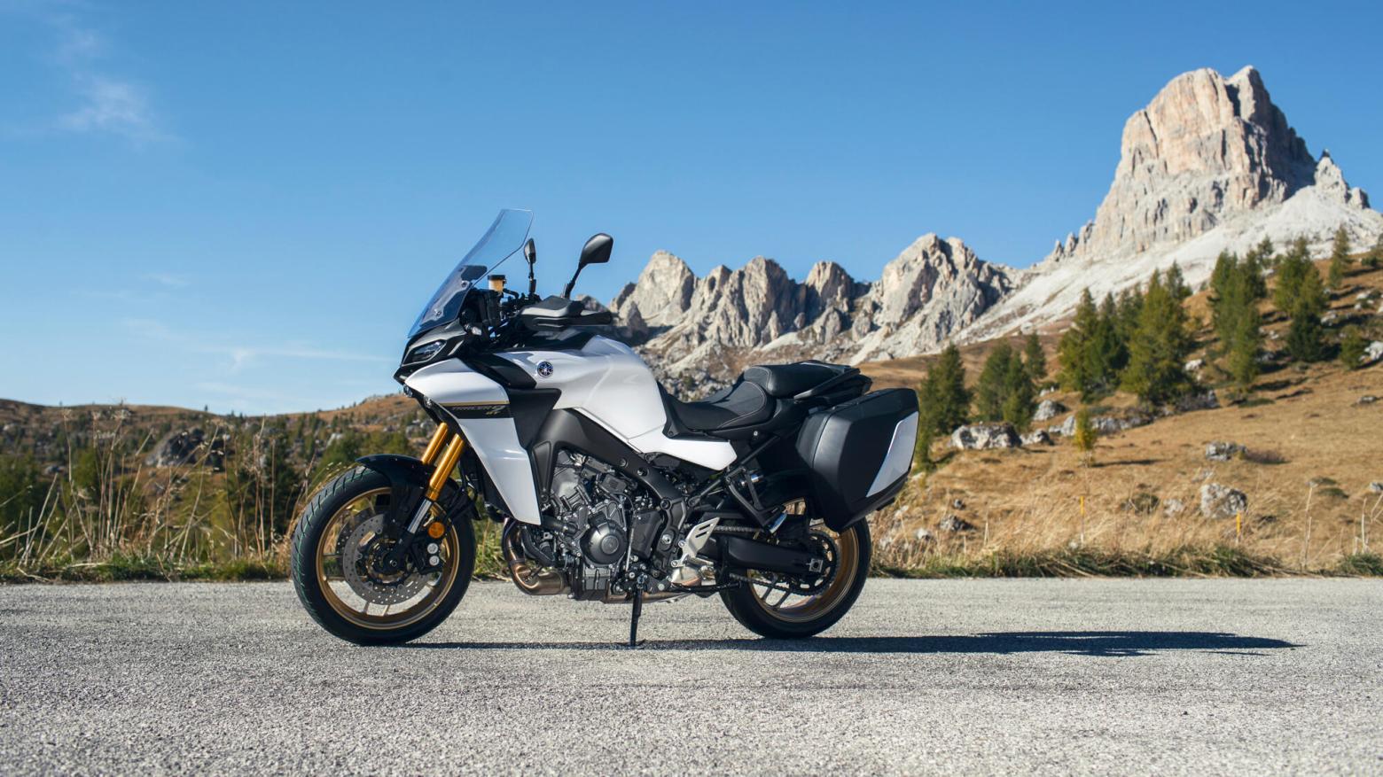 Yamaha Tracer 9 GT - 119hp, 93Nm tork, 240 km/h en yüksek hız