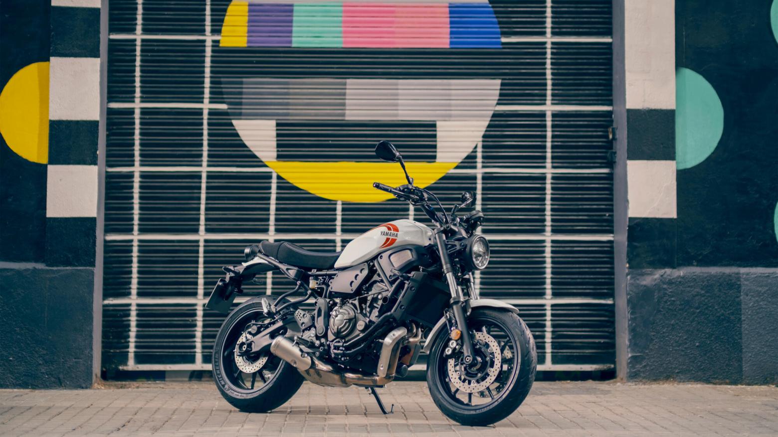 YAMAHA XSR700 - 73.4hp, 67Nm tork, 220 km/h en yüksek hız