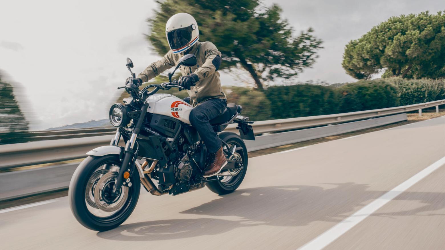 Yamaha XSR700 - 72.4hp, 67Nm tork, 210 km/h en yüksek hız