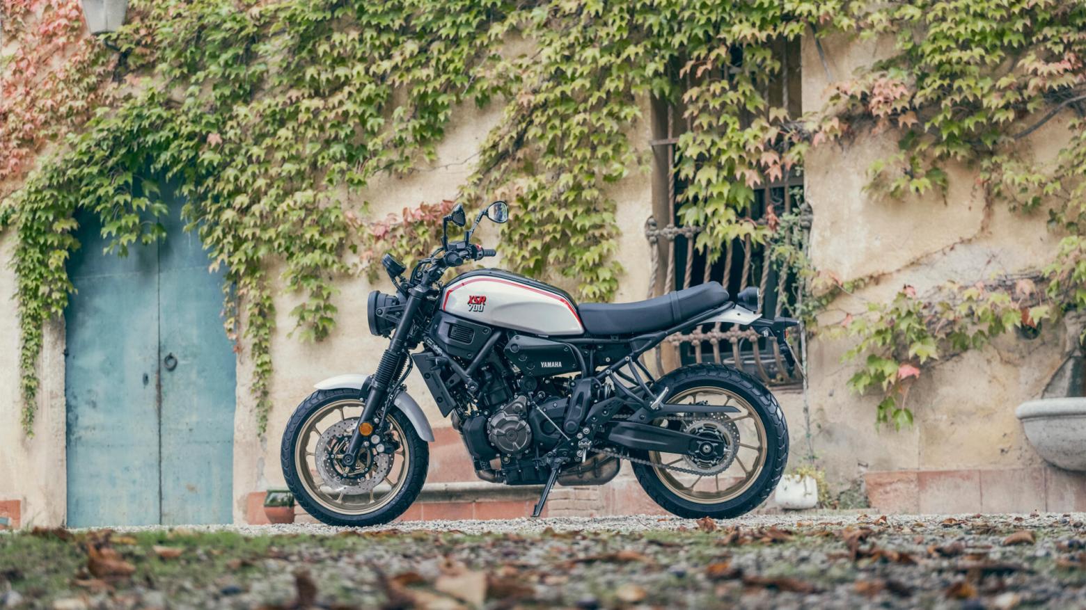 Yamaha XSR700 XTribute - 72.4hp, 67Nm tork, 215 km/h en yüksek hız