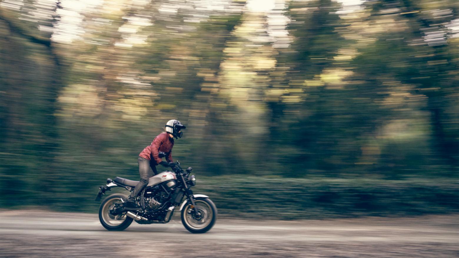 Yamaha XSR700 XTribute - 72.4hp, 67Nm tork, 215 km/h en yüksek hız