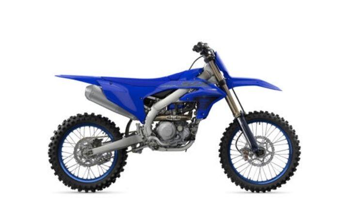 YAMAHA YZ450F Motorcycle Model Specifications: Torkue:49nm., Power:62hp, Weight:109, Top Speed:180, Fuel Capacity: 6.2, Fuel consumption: 5, Number of Cylinders:1, Number of Valve: 4