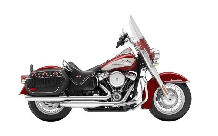 HARLEY DAVIDSON Hydra-Glide Revival Motorcycle Model Specifications: Torkue:156nm., Power:94hp, Weight:332, Top Speed:220, Fuel Capacity: 18.9, Fuel consumption: 5.5, Number of Cylinders:2, Number of Valve: 8