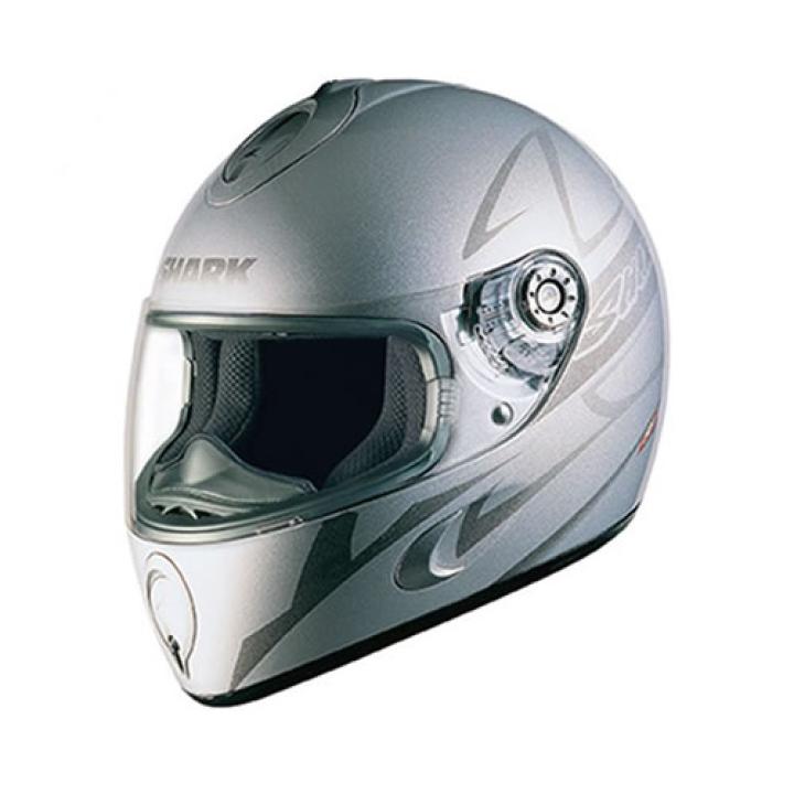  Caratteristiche del SHARK S800,  Nome Modello: S800, Peso: 1.4, Materiale: Thermoplastic, Certificazione: UN ECE REG 22.05, Tutte le Caratteristiche del Modello SHARK