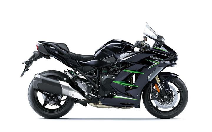 Kawasaki Ninja H2 SX Modello di motocicletta Specifiche: Coppia:137.3nm., Potenza:200hp, Peso:266, Velocità massima:320, Capacità serbatoio: 19, Consumo carburante: 5.4, Numero cilindri:4, Numero valvole: 16
