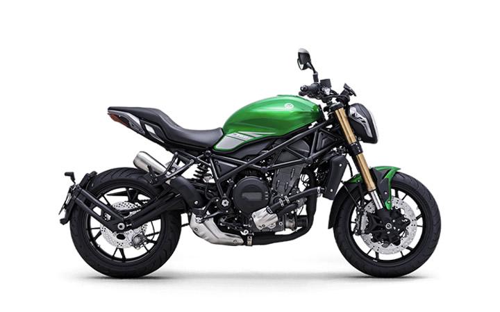 Benelli 752-S Modello Motocicletta Caratteristiche: Coppia:67nm., Potenza:76hp, Peso:226, Velocità Massima:202, Capacità Serbatoio: 14.5, Consumo: 4, Numero Cilindri:2, Numero Valvole: 4