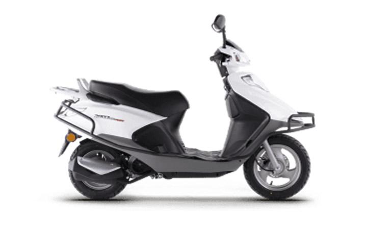 HERO ROCCA 100 Modello di motocicletta Specifiche: Coppia:6.8nm., Potenza:6.1hp, Peso:100, Velocità massima:85, Capacità serbatoio: 6, Consumo carburante: 2.8, Numero cilindri:1, Numero valvole: 2