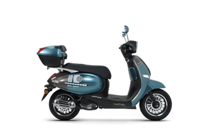 KUBA BRILLIANT 50 PRO Modello Motocicletta Caratteristiche: Coppia:3nm., Potenza:2.6hp, Peso:80, Velocità Massima:50, Capacità Serbatoio: 5, Consumo: 2.4, Numero Cilindri:1, Numero Valvole: 2