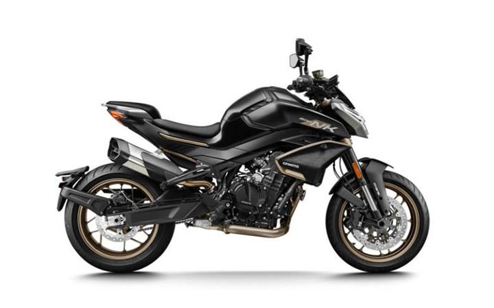 CF MOTO 800NK Caratteristiche del Modello Moto: Tork:81nm., Güç:100.8hp, Peso:189, Velocità Massima:270, Capacità del Serbatoio: 15, Consumo di Carburante: 4.5, Numero di Cilindri:2, Numero di Valvole: 8