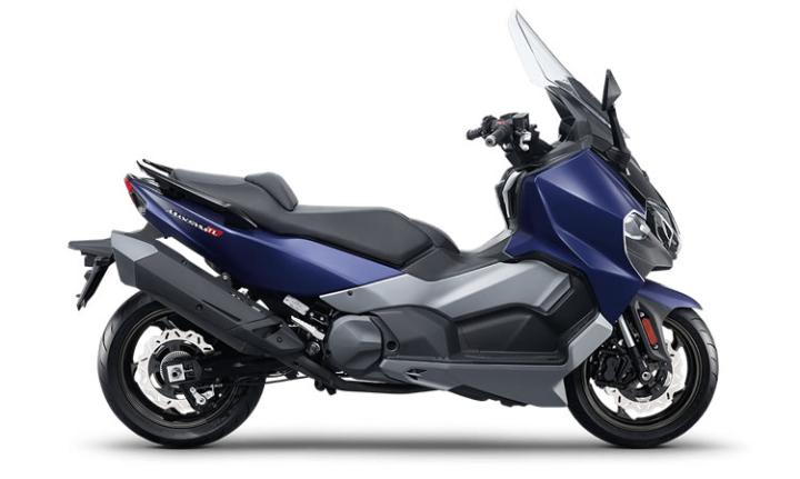 SYM MAXSYM TL 508 TCS ABS Modello di motocicletta Specifiche: Coppia:49.9nm., Potenza:44.9hp, Peso:227, Velocità massima:161, Capacità serbatoio: 12.5, Consumo carburante: 4.3, Numero cilindri:2, Numero valvole: 8