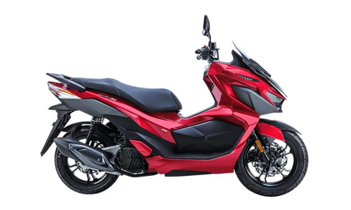 SYM JET X ABS  Modello di motocicletta Specifiche: Coppia:11.5nm., Potenza:12.5hp, Peso:145, Velocità massima:100, Capacità serbatoio: 7.5, Consumo carburante: 2.8, Numero cilindri:1, Numero valvole: 4