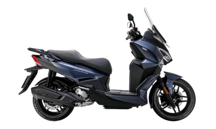 SYM JOYRIDE 300 16 ABS Modello di motocicletta Specifiche: Coppia:26nm., Potenza:25.4hp, Peso:186, Velocità massima:140, Capacità serbatoio: 11.5, Consumo carburante: 3.6, Numero cilindri:1, Numero valvole: 8