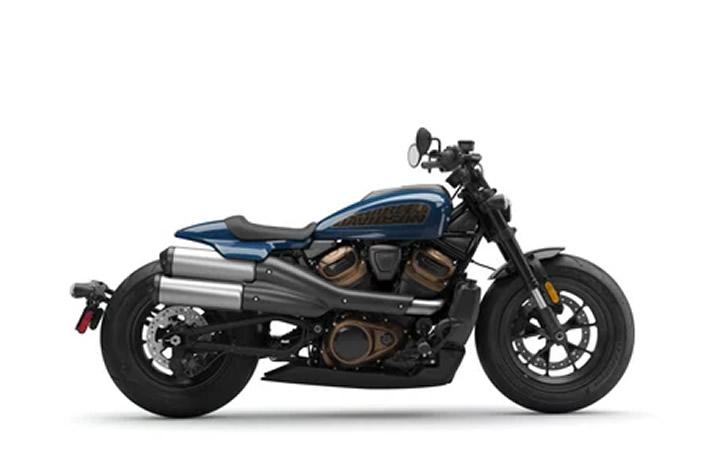 HARLEY DAVİDSON SPORTSTER S 1252 Modello Motocicletta Caratteristiche: Coppia:125nm., Potenza:121hp, Peso:225, Velocità Massima:200, Capacità Serbatoio: 11.8, Consumo: 5.1, Numero Cilindri:4, Numero Valvole: 16