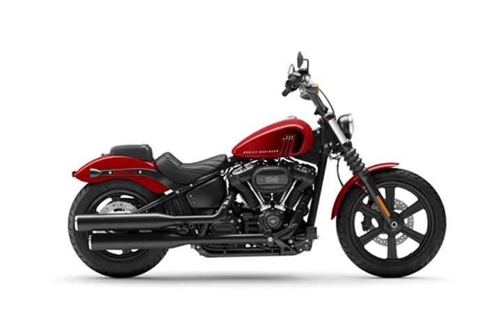 HARLEY DAVİDSON Street Bob 114 Modello Motocicletta Caratteristiche: Coppia:155nm., Potenza:94hp, Peso:297, Velocità Massima:200, Capacità Serbatoio: 13.2, Consumo: 5.5, Numero Cilindri:4, Numero Valvole: 16