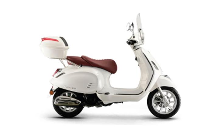 RKS PRIDE 125 Modello Motocicletta Caratteristiche: Coppia:9nm., Potenza:8.4hp, Peso:96, Velocità Massima:100, Capacità Serbatoio: 6.5, Consumo: 3.2, Numero Cilindri:1, Numero Valvole: 2