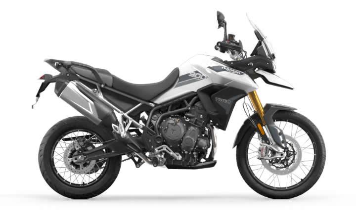 TRIUMPH  Tiger 900 Rally Range Modello di motocicletta Specifiche: Coppia:87nm., Potenza:93.9hp, Peso:196, Velocità massima:250, Capacità serbatoio: 20, Consumo carburante: 5.2, Numero cilindri:3, Numero valvole: 12