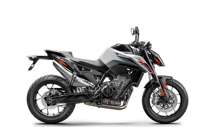 KTM DUKE 790 Modello di motocicletta Specifiche: Coppia:87nm., Potenza:105hp, Peso:174, Velocità massima:210, Capacità serbatoio: 14, Consumo carburante: 4.6, Numero cilindri:2, Numero valvole: 8