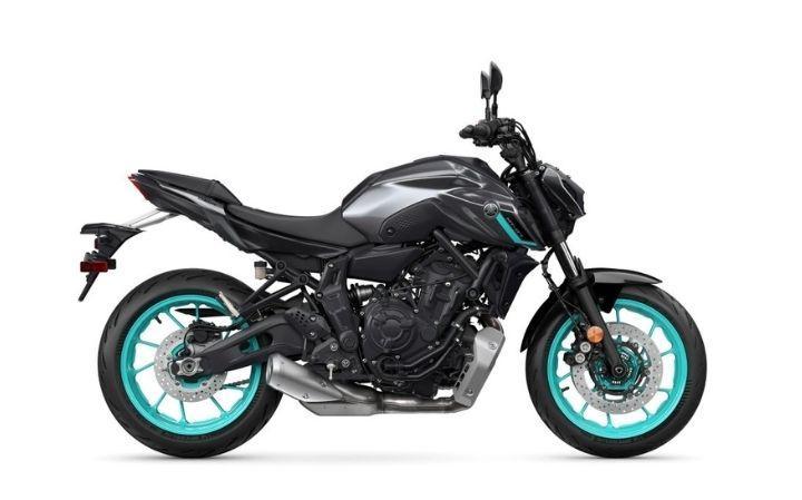 YAMAHA MT-07 Caratteristiche del Modello Moto: Tork:67nm., Güç:73.4hp, Peso:184, Velocità Massima:220, Capacità del Serbatoio: 14, Consumo di Carburante: 4.5, Numero di Cilindri:2, Numero di Valvole: 8