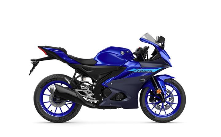 YAMAHA R125 Caratteristiche del Modello Moto: Tork:11.5nm., Güç:15hp, Peso:144, Velocità Massima:135, Capacità del Serbatoio: 11, Consumo di Carburante: 2.1, Numero di Cilindri:1, Numero di Valvole: 4